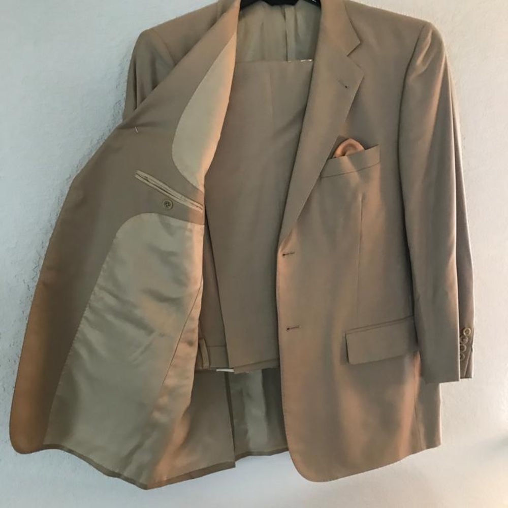 Suit - Picture 2 of 3